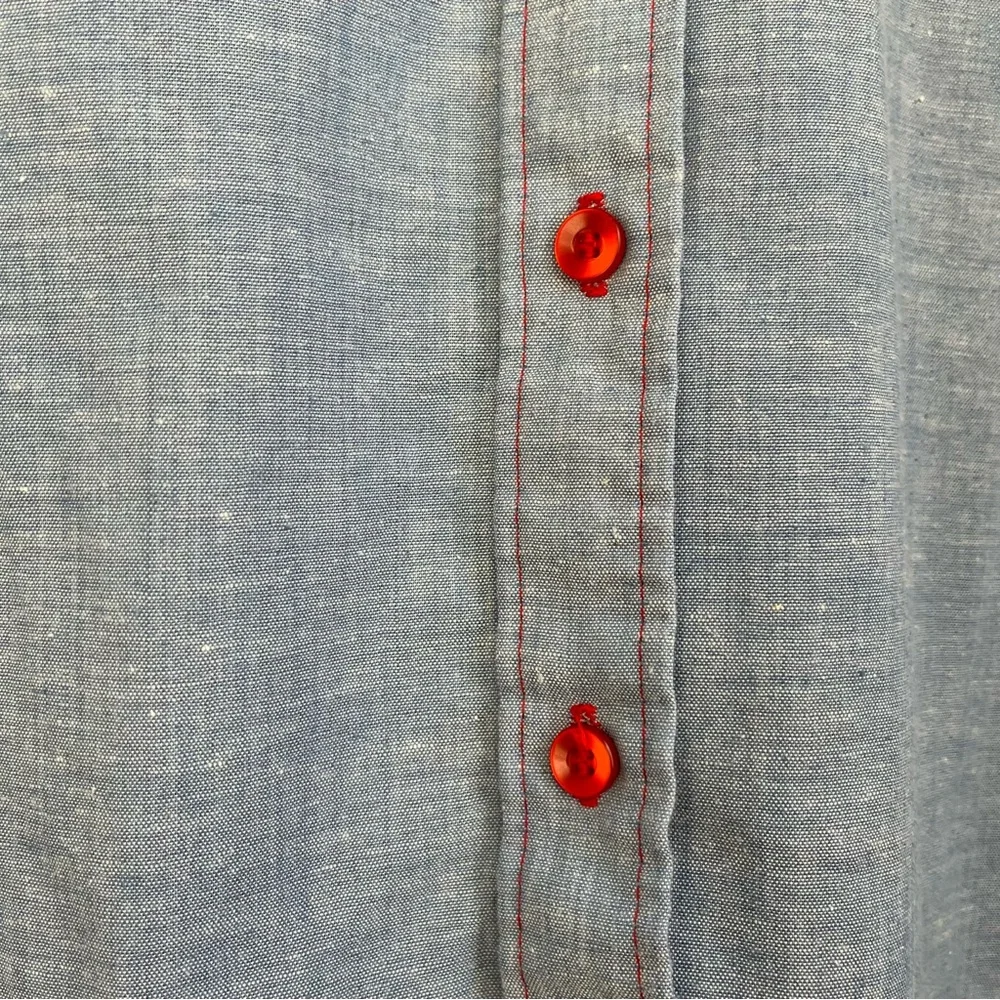 vintage western chambray shirt with red top stitching - Picture 6 of 8